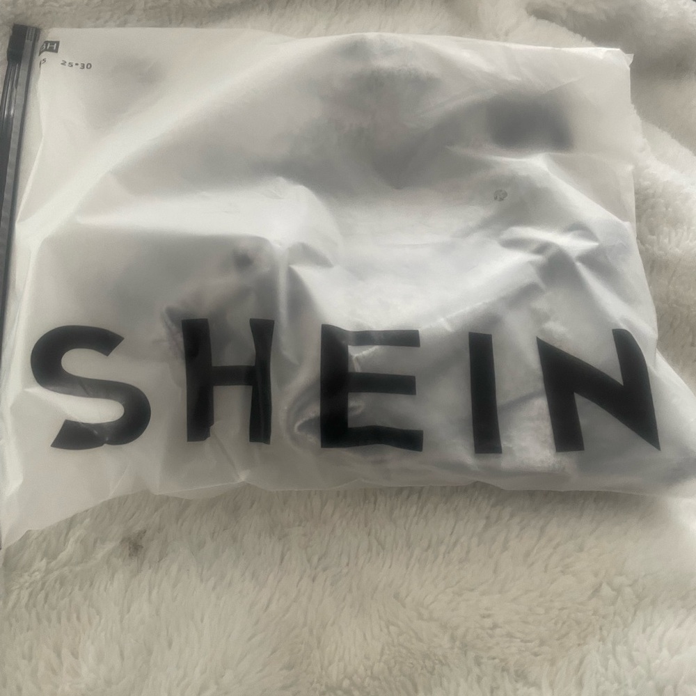 SHEIN Black Packaging Bag